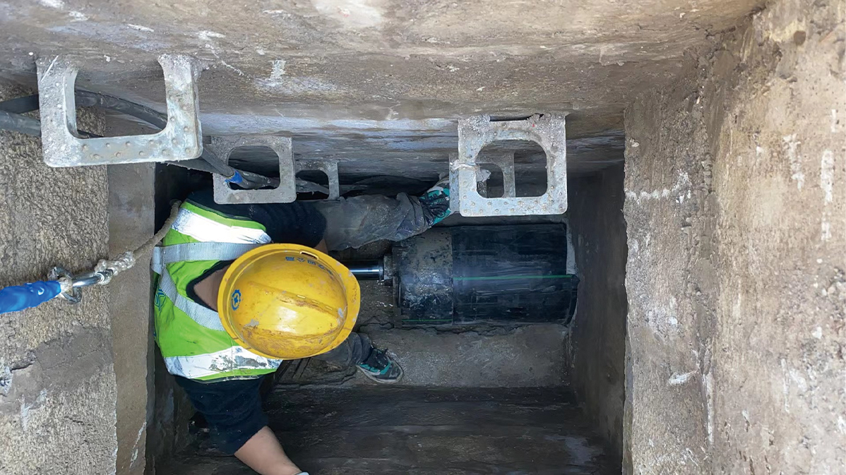 岱岳HDPE短管内衬法